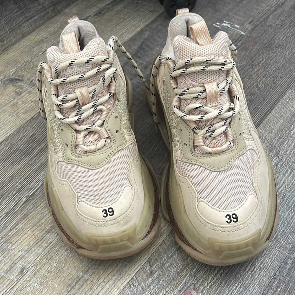 Triple S beige sneakers - Picture 2 of 2